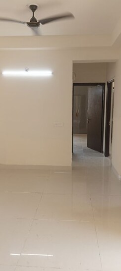 2 BHK Apartment For Sale in Amrapali Heartbeat City