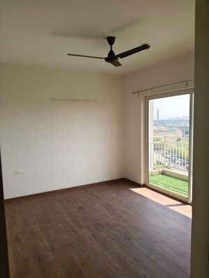 3 BHK Apartment For Rent in Shapoorji Pallonji Joyville Gurgaon, Sector 102