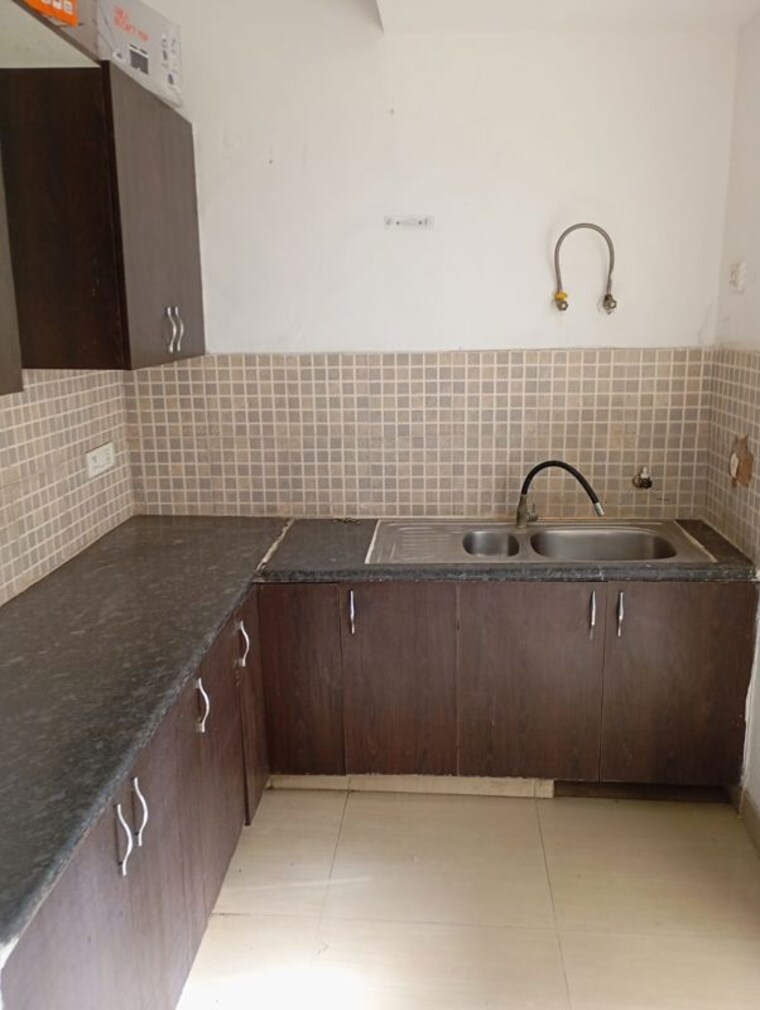 Kitchen, nimbus-the-hyde-park 2 Bedroom 915 Sq.Ft. Apartment In Sector 78 Noida 10324948