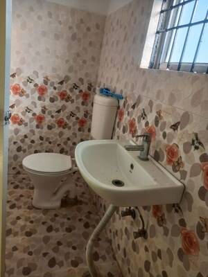 Bathroom in 3 BHK Apartment at Bariatu – for Sale