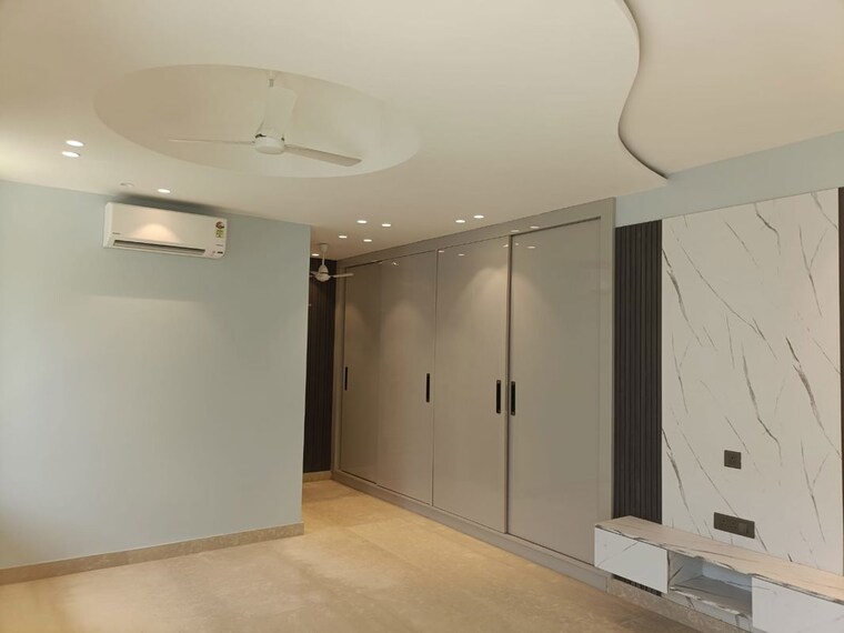 Room, sector 43 3 Bedroom 2200 Sq.Ft. Builder Floor In Sector 43 Gurgaon 10324943