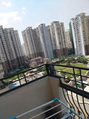 2.5 BHK Apartment For Rent in Nimbus The Hyde park, Sector 78