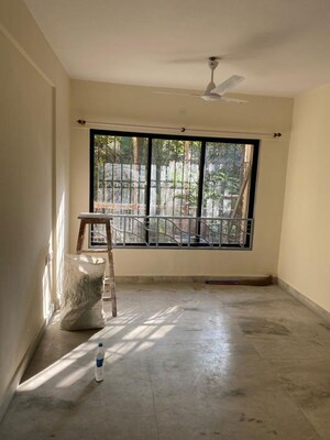 Room in 1 BHK Apartment at Dharti Presidio, Malad West – for Sale