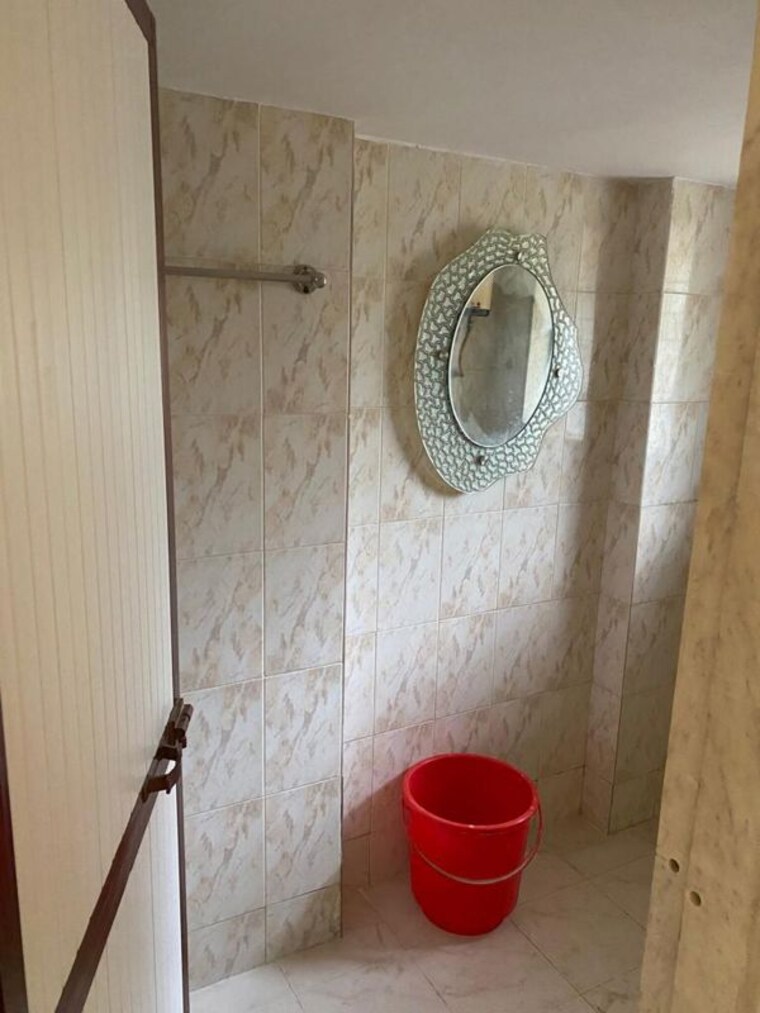 Bathroom, dharti-presidio 1 Bedroom 425 Sq.Ft. Apartment In Malad West Mumbai 10325013