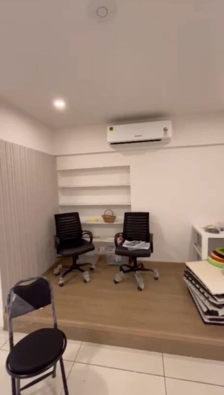 Team Area, samriddhi-colonnade Commercial Office Space 858 Sq.Ft. In Vikram Nagar Ahmedabad 10325024