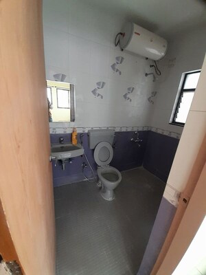 Bathroom in 3 BHK Apartment at Rambaug Colony – for Rent