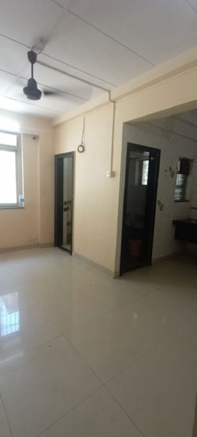 Room, jankalyan nagar 1 RK 180 Sq.Ft. Apartment In Jankalyan Nagar Mumbai 10325039