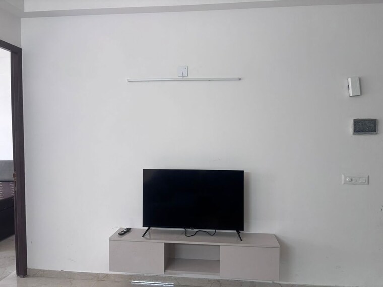 undefined, smart-world-orchard 1 Bedroom 600 Sq.Ft. Apartment In Sector 61 Gurgaon 10325055