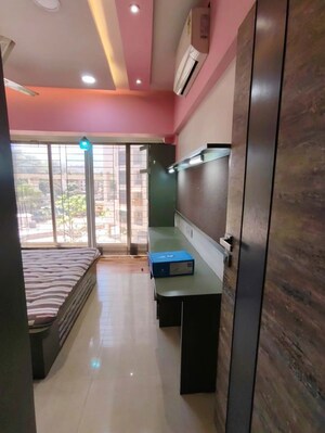 Room in 2 BHK Apartment at Lalani Residency, Kavesar – for Rent