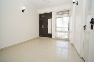  Office Space For Sale in Raj Nagar Extension