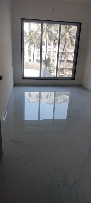 Room in 2 BHK Apartment at Modis Rashmi Signature, Malad West – for Sale