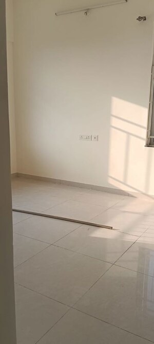Room in 2 BHK Apartment at Kolte Patil R1 Life Republic, Hinjewadi – for Rent