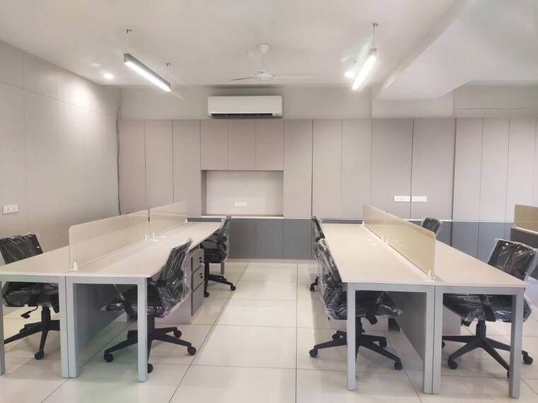 Team Area, ambli Commercial Office Space 3610 Sq.Ft. In Ambli Ahmedabad 10325093