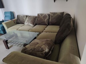Living Room in 3.5 BHK Apartment at Emaar Emerald Estate, Sector 65 – for Rent
