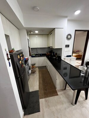 Team Area in 2 BHK Apartment at Lodha Altia, Wadala – for Rent