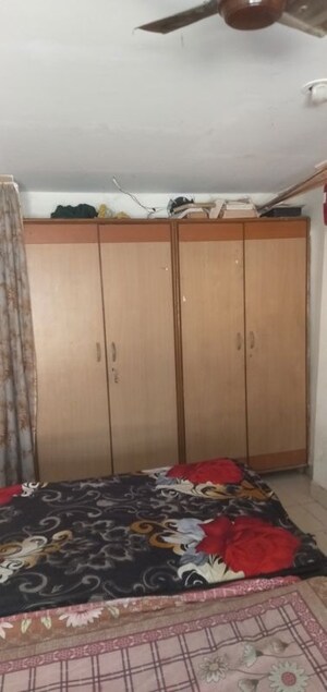 Bedroom in  Pg at Santacruz West – for Rent