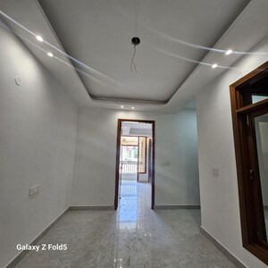 Building Lobby in 1.5 BHK Builder Floor at Freedom Fighters Enclave – for Rent
