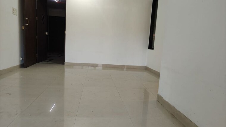 Room, lake-home 2 Bedroom 930 Sq.Ft. Apartment In Powai Mumbai 10325113