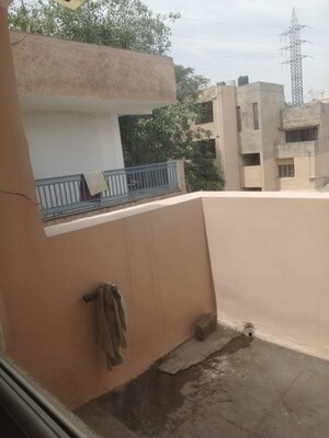 3 BHK Apartment For Rent in Sarita Vihar