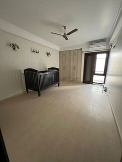 4 BHK + Servant Room Builder Floor For Sale in Safdarjung Enclave