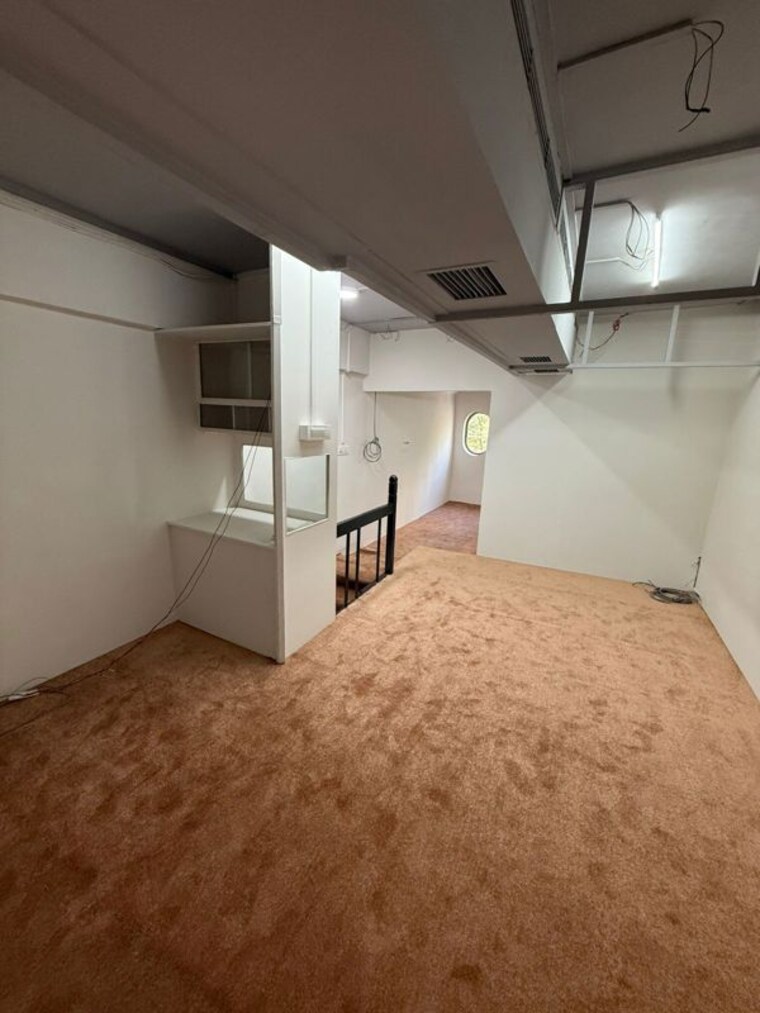 Room, world-trade-centre Commercial Office Space 740 Sq.Ft. In Cuffe Parade Mumbai 10325139