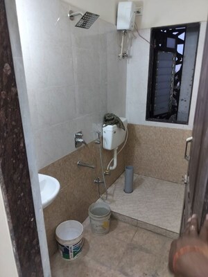 Bathroom in 1 BHK Apartment at Alamdar The Auro, Lower Parel – for Rent