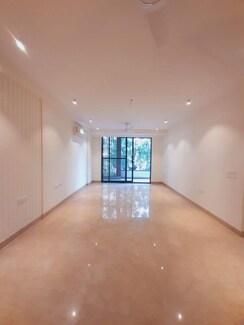 4 BHK + Servant Room Builder Floor For Sale in Greater Kailash II