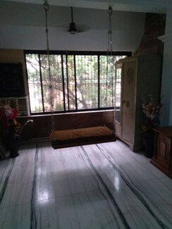 2 BHK + Servant Room Apartment For Rent in Vaibhav Apartment Prabhadevi