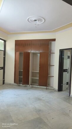3 BHK + Pooja Room Apartment For Rent in Sector 6 Dwarka