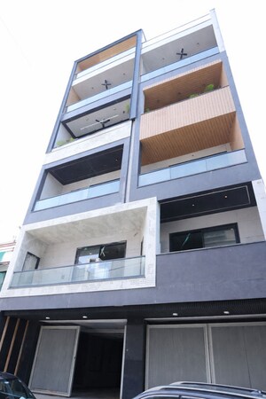 5 BHK Apartment – Exterior View View at Model Town - for Sale