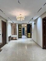 3 BHK + Pooja Room 204 Sq.Yd. Builder Floor in Sector 46