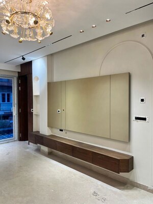 Building Lobby in 3 BHK Builder Floor at Sector 46 – for Sale