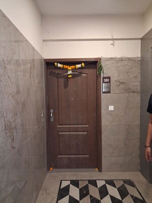 Building Lobby in 2 BHK Apartment at Kumar Parasmani, Ghatkopar East – for Rent