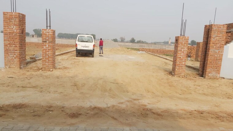 undefined, sector 22d yamuna expressway  300 Sq.Yd. Plot In Sector 22d Yamuna Expressway Greater Noida 10325273