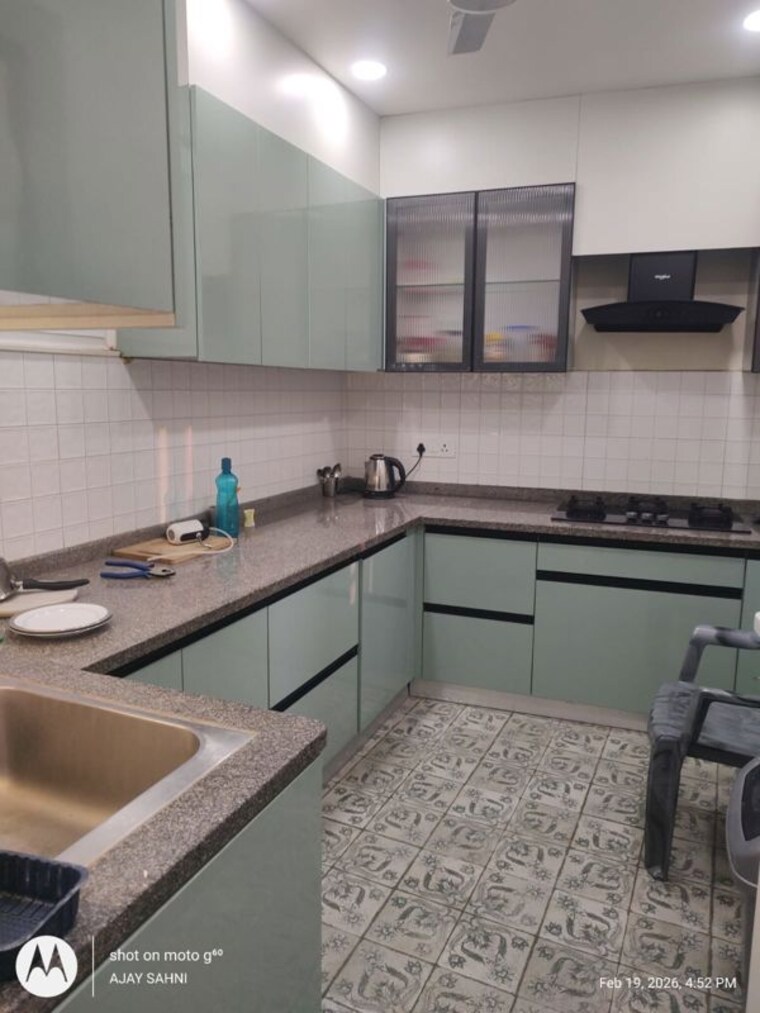 Kitchen, freedom fighters enclave 3.5 Bedroom 1200 Sq.Ft. Builder Floor In Freedom Fighters Enclave Delhi 10325284