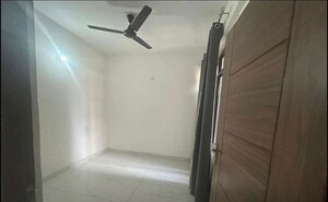 Room in 3 BHK Apartment at NK Sharma Savitry Greens 2, Ghazipur – for Rent