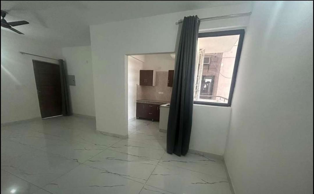 3 BHK Apartment For Rent in NK Sharma Savitry Greens 2