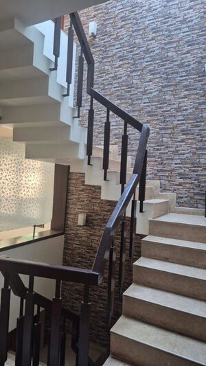 Staircase in 4 BHK Villa at Vipul Tatvam Villas, Sector 48 – for Rent