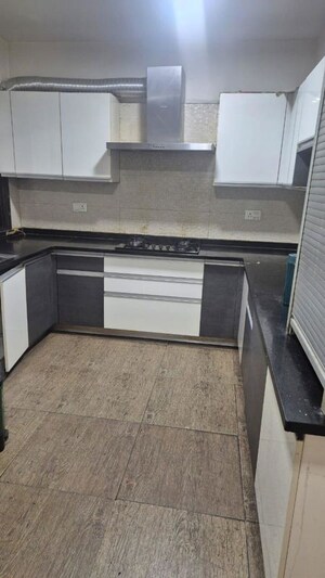 Kitchen in 4 BHK Villa at Vipul Tatvam Villas, Sector 48 – for Rent