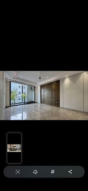 Room in 4 BHK Builder Floor at Sushant Lok 3, Sector 57 – for Sale