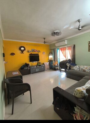 Living Room in 2 BHK Apartment at Kamal Apartment Teen Hath Naka, Louis Wadi – for Sale