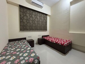 Bedroom in  Pg at Goregaon West – for Rent