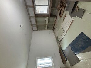 Bedroom in 2.5 BHK Apartment at Aparanji Estate, Madhapur – for Rent