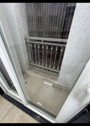 Staircase in 1 BHK Apartment at Samrin Heritage, Panch Pakhadi – for Rent