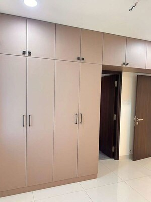 Furnished Amenities in 3 BHK Apartment at Aparna Sarovar Zicon, Nallagandla – for Rent