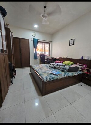 Bedroom in 3 BHK Apartment at Kamal Apartment Teen Hath Naka, Louis Wadi – for Rent
