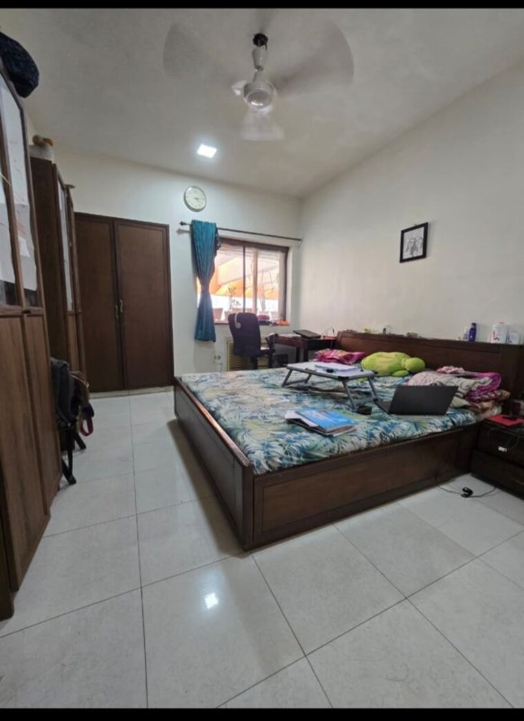 Bedroom, kamal-apartment-teen-hath-naka 3 Bedroom 1200 Sq.Ft. Apartment In Louis Wadi Thane 10325374