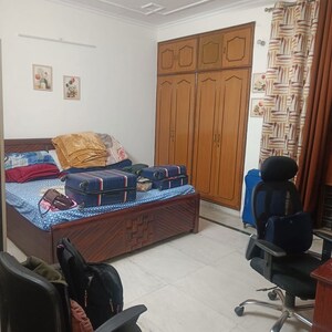 Bedroom in 2 BHK Builder Floor at Sector 15 – for Rent
