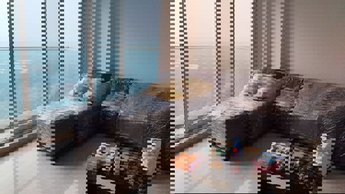 5 BHK + Servant Room 3000 Sq.Ft. Penthouse in Regency Palms