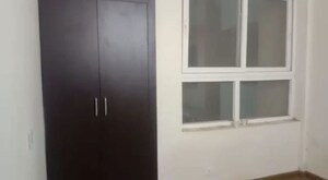 Room in 2.5 BHK Apartment at BPTP Spacio Park Serene, Sector 37d – for Rent